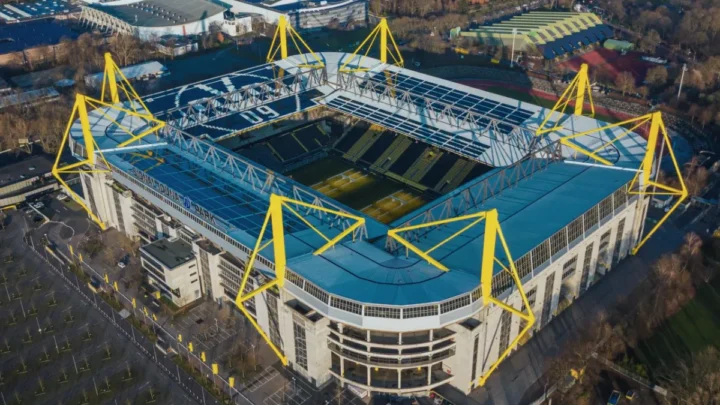 BVB Knackt Solar-Weltrekord: 11.132 Solarmodule Auf Stadiondach Installiert