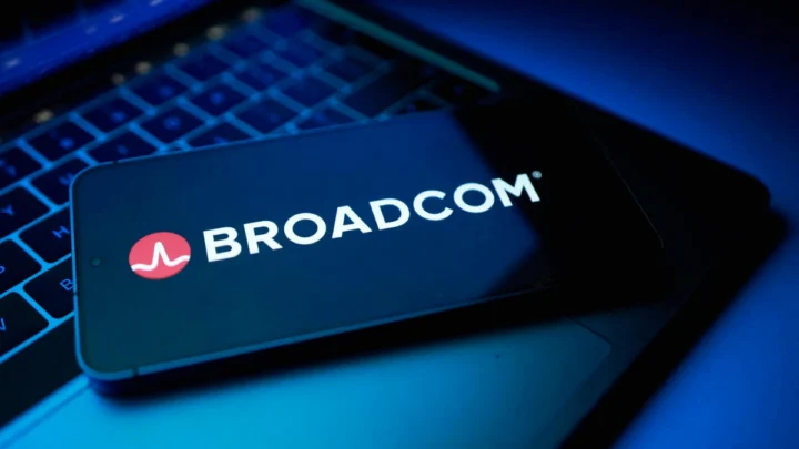 Broadcom-Aktie startet durch mit neuer Strategie für KI-Infrastruktur