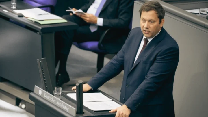 Bundestag Stimmt über Haushalt 2026 Ab – Rekordetat Mit Rund 525 Mrd. Euro