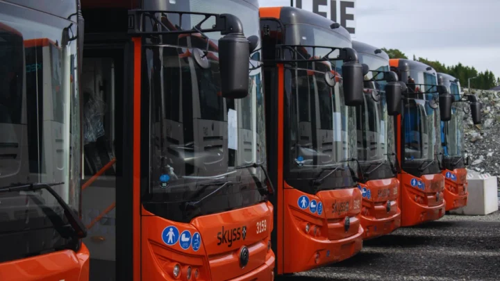 Chinas Versteckte Kontrolle: 850 Norwegische Busse Sind Fernsteuerbar