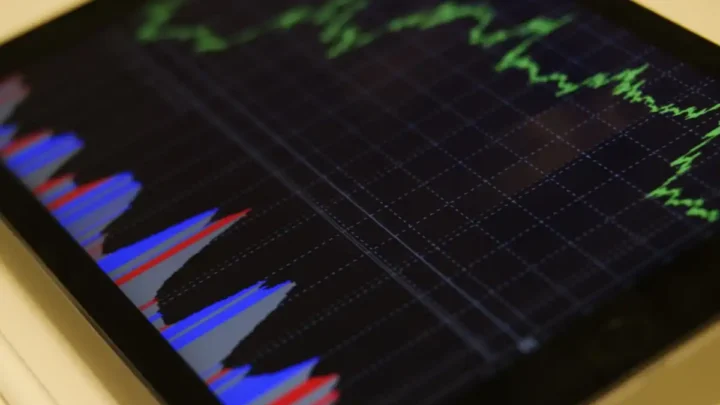 Frühbucher-Sale: So sichern Sie sich jetzt die KI-gestützte Investment-Suite für unter 50 %