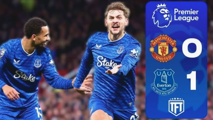 Manchester United Bricht Ein – Zehn-Mann-Everton Feiert Sensationellen Sieg im Old Trafford