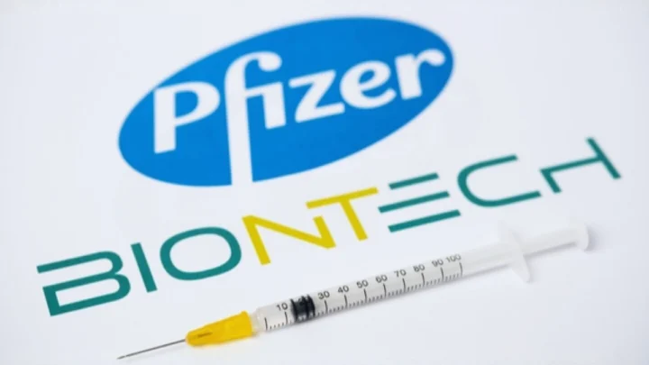 Pfizers gemeldeter Ausstieg aus BioNTech löst starken Kursrückgang aus