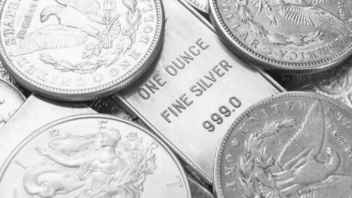 Silber Erreicht Rekordhoch – Gold Zieht Mit An