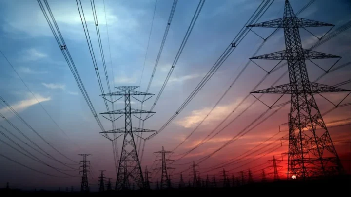 Strom in Remscheid nach großflächigem Ausfall wiederhergestellt