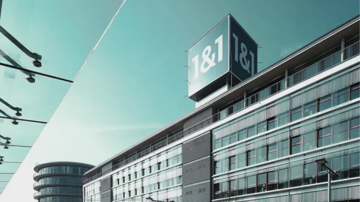 United Internet Verkauft 1&1 Versatel an Tochter – Aktie Legt Deutlich zu
