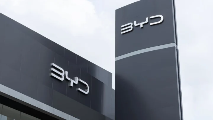 BYD-Aktie steht unter zunehmendem Gegenwind, während Wettbewerb und Marktdruck steigen