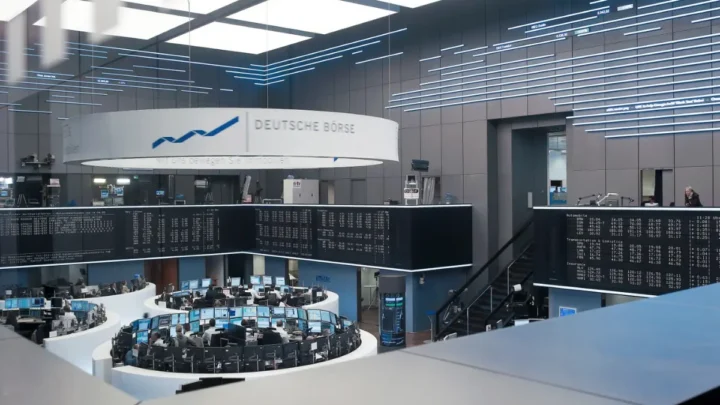 Deutsche Börse Aktie: Leichter Rückgang in einem vorsichtigen Marktumfeld