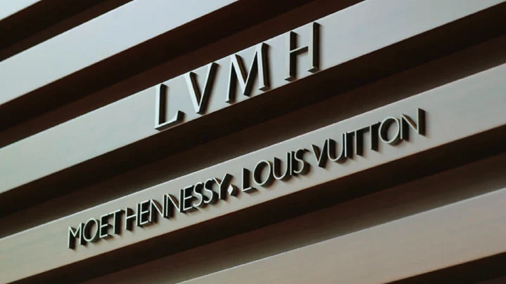 LVMH Aktie: Streik Und Trauerfall – Luxuskonzern Gerät Ins Wanken