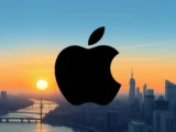 Apple-Aktie Kursverlauf zum 50. Jubiläum mit Tim Cook, John Ternus und WWDC 2026 – Analyse März 2026