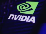 Hauptbild: Nvidia Aktie Chart mit Kopf-Schulter-Formation und fallendem Kurs März 2026