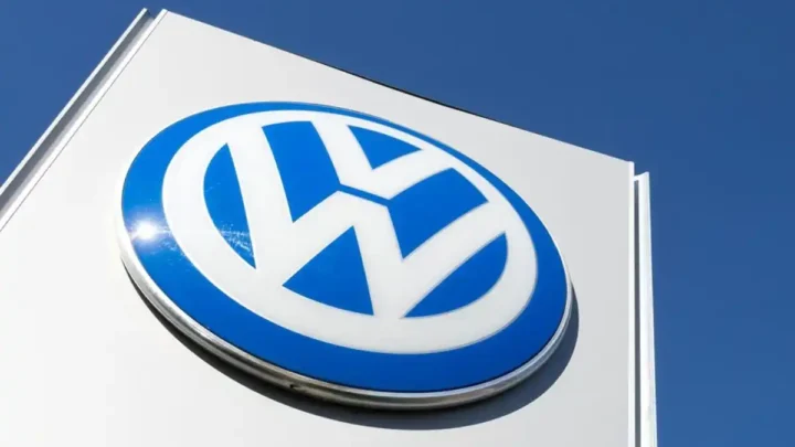 Volkswagen-Aktie fällt im frühen Handel 2026: Was Investoren wissen müssen