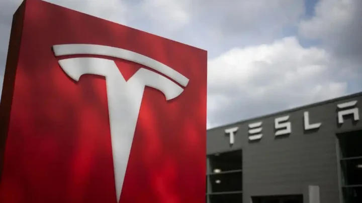 Tesla und das SpaceX‑Manöver: Ein Wendepunkt für Musk‑Imperium?