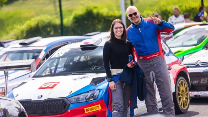 Fürst Albert von Thurn und Taxis Survives Dramatic Rallye Crash, Falls 50 Meters