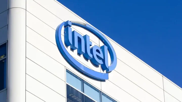Warum die Intel Aktie im Jahr 2026 wieder steigen wird