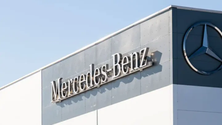 Mercedes Benz Aktie nach Dividendensenkung: Warnsignal oder Chance?