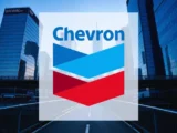 Chevron Permian Basin Förderanlage als Symbol für starke Ölproduktion
