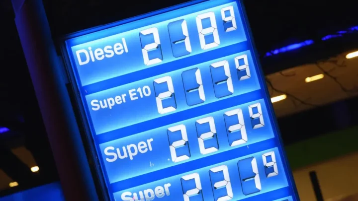 Dieselpreis 2026 auf Rekordhoch: Teurer als je zuvor – ADAC warnt vor überzogenen Aufschlägen