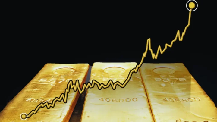 Goldpreis 2026: Steht das Edelmetall vor dem nächsten Mega-Anstieg? Prognosen sehen bis zu 10.000 Dollar möglich