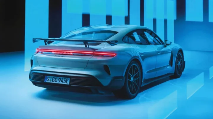 Porsche vz Aktie 2026: Warum der Absatz einbricht und die Rendite leidet – So will Porsche den Turnaround schaffen