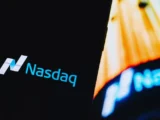 NASDAQ 100 Chart mit Kursverlauf und leichten Gewinnen am 10. April 2026