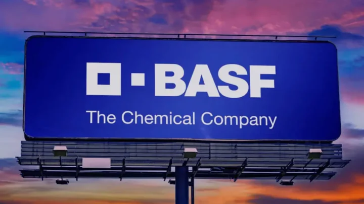 BASF-Aktie mit frischem Schub: Milliarden-Investition in Gemüsesaatgut – Dividendenperle mit 5 % Rendite lockt Anleger