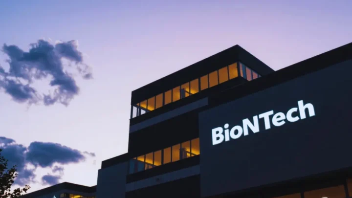 BioNTech Aktie 2026 im Umbruch: Milliardenstrategie, Krebsforschung und Anleger im Spannungsfeld zwischen Risiko und Wachstum