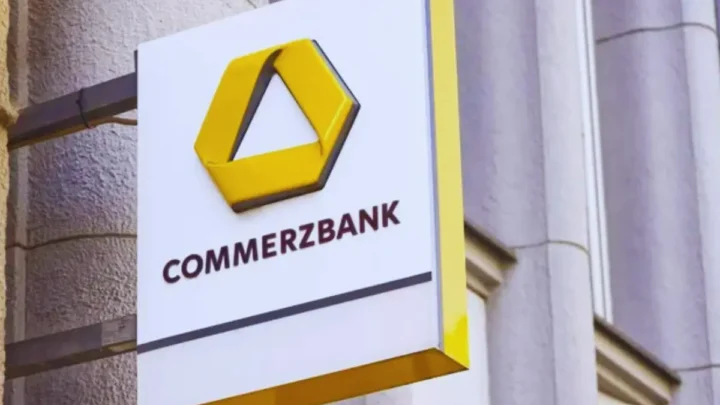 Commerzbank-Aktie vor möglichem Ausbruch: Technisches Kaufsignal sorgt für neue Fantasie bei Anlegern