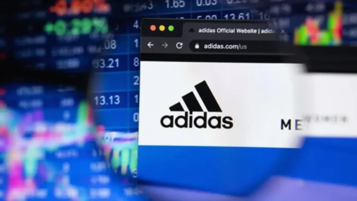 Adidas-Aktie legt leicht zu: DAX-Konzern startet freundlich in den Handel – was hinter dem Kursanstieg steckt