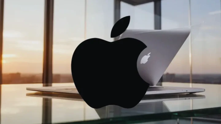 Apple Aktie vor Quartalszahlen 2026: Bullische Flagge trifft auf schwache Mai-Saisonalität