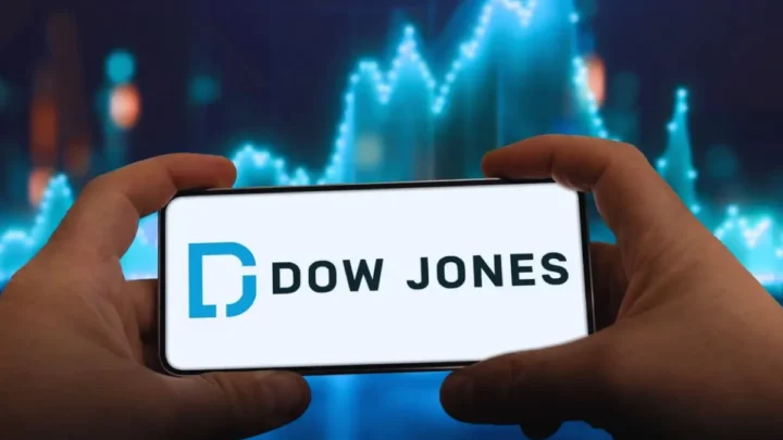 Dow Jones unter Druck: Anleger reagieren nervös – Tech-Aktien trotzen der Schwäche
