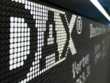 DAX stabil Autoaktien