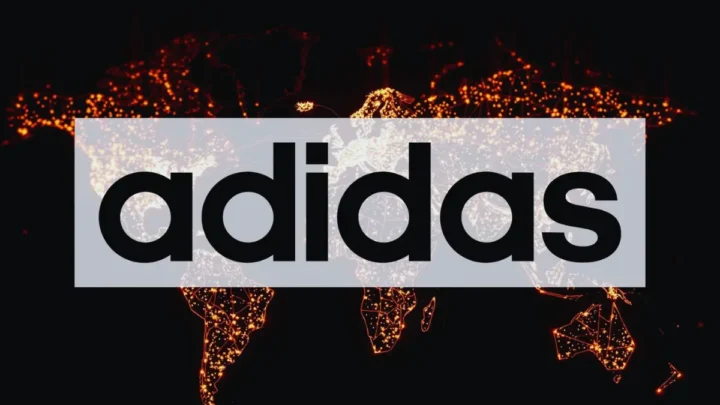 Adidas Aktie im Fokus: Kursziel steigt, aber Vorsicht bleibt – was die neue Analystenbewertung für 2026 bedeutet