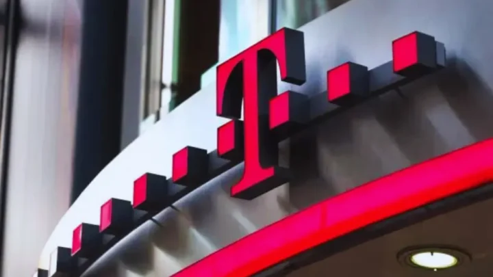 Deutsche Telekom Aktie mit Kaufsignal: Warum der MACD-Long jetzt neue Kursfantasie bei Anlegern auslöst