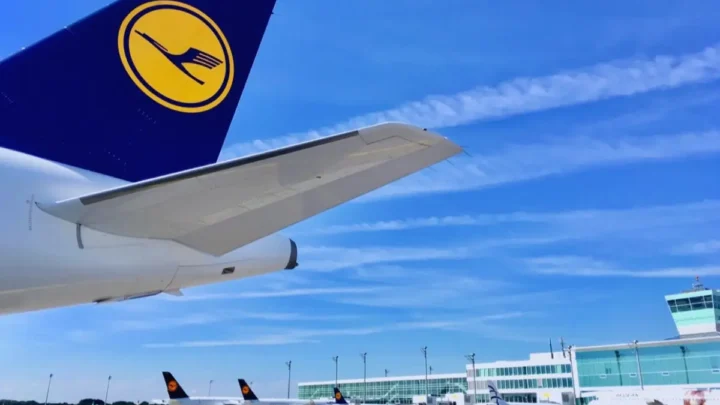 Lufthansa Aktie stürzt ab: ITA-Übernahme im Fokus – Lohnt sich der Einstieg jetzt?