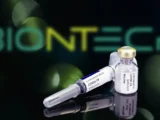 BioNTech-Aktie 2026 mit Fokus auf Krebsforschung und mRNA.