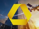 Commerzbank Aktie Chart mit leichter Erholung und Bankgebäude im Hintergrund, Mai 2026