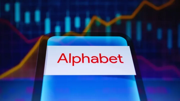 Alphabet Aktie im Fokus: Milliarden-Anleihe, KI-Expansion und Gemini-Offensive treiben neue Dynamik