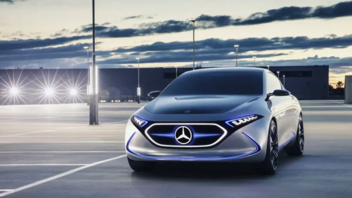 Mercedes-Benz Aktie mit neuem Assistenzsystem: Drive Assist Pro kommt Ende 2026 – Lohnt sich der Einstieg jetzt?