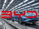 BYD Elektroauto an Schnellladestation mit neuer Blade-Batterie-Technologie