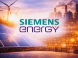 Siemens Energy Logo vor modernem Windrad und Kraftwerk