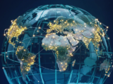 Weltkarte mit hervorgehobenen Industrieländern im MSCI World ETF und Darstellung globaler Aktienverteilung