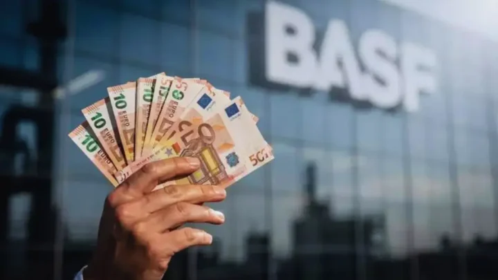 BASF-Aktie 2026: Warum der Chemieriese jetzt wieder Hoffnung bei Anlegern weckt