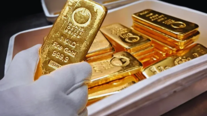 Goldpreis in Deutschland: Warum Gold trotz Kursschwankungen für viele Anleger ein zentraler Baustein bleibt