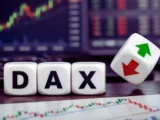DAX-Anzeige an der Frankfurter Börse mit Kursbewegungen von RWE, Brenntag und Technologieaktien im Fokus.