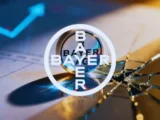 Bayer Firmenzentrale in Leverkusen mit Fokus auf Aktienentwicklung