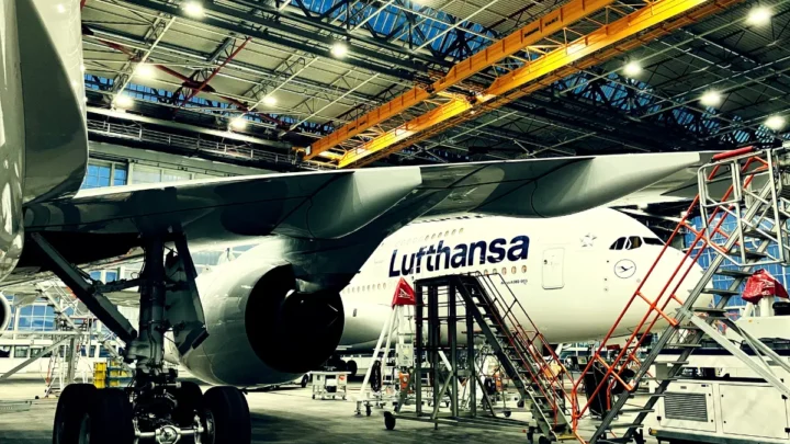 Warum Bayer, Lufthansa und A.H.T. Syngas Technology gerade jetzt interessant werden – Chancen in Pharma, Luftfahrt und grüner Energie