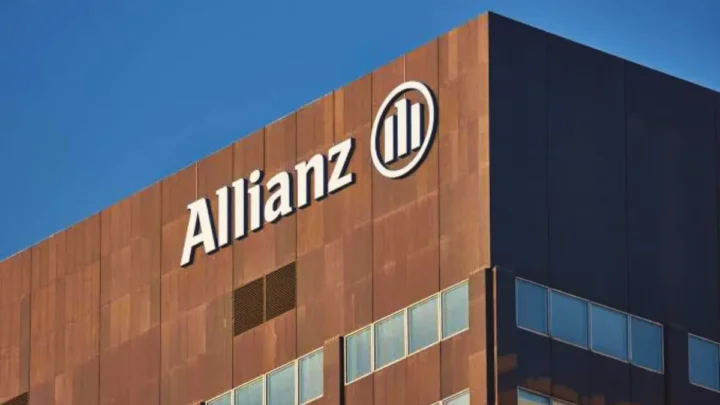 Allianz Aktie vor dem nächsten Kursschub? Warum der Versicherungsriese trotz Rekordniveau weiter überzeugt