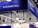 Rheinmetall zeigt neue Drohnen- und Raketensysteme für die moderne Luftverteidigung.