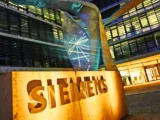 Modernes Siemens Rail Service Center in München-Allach.